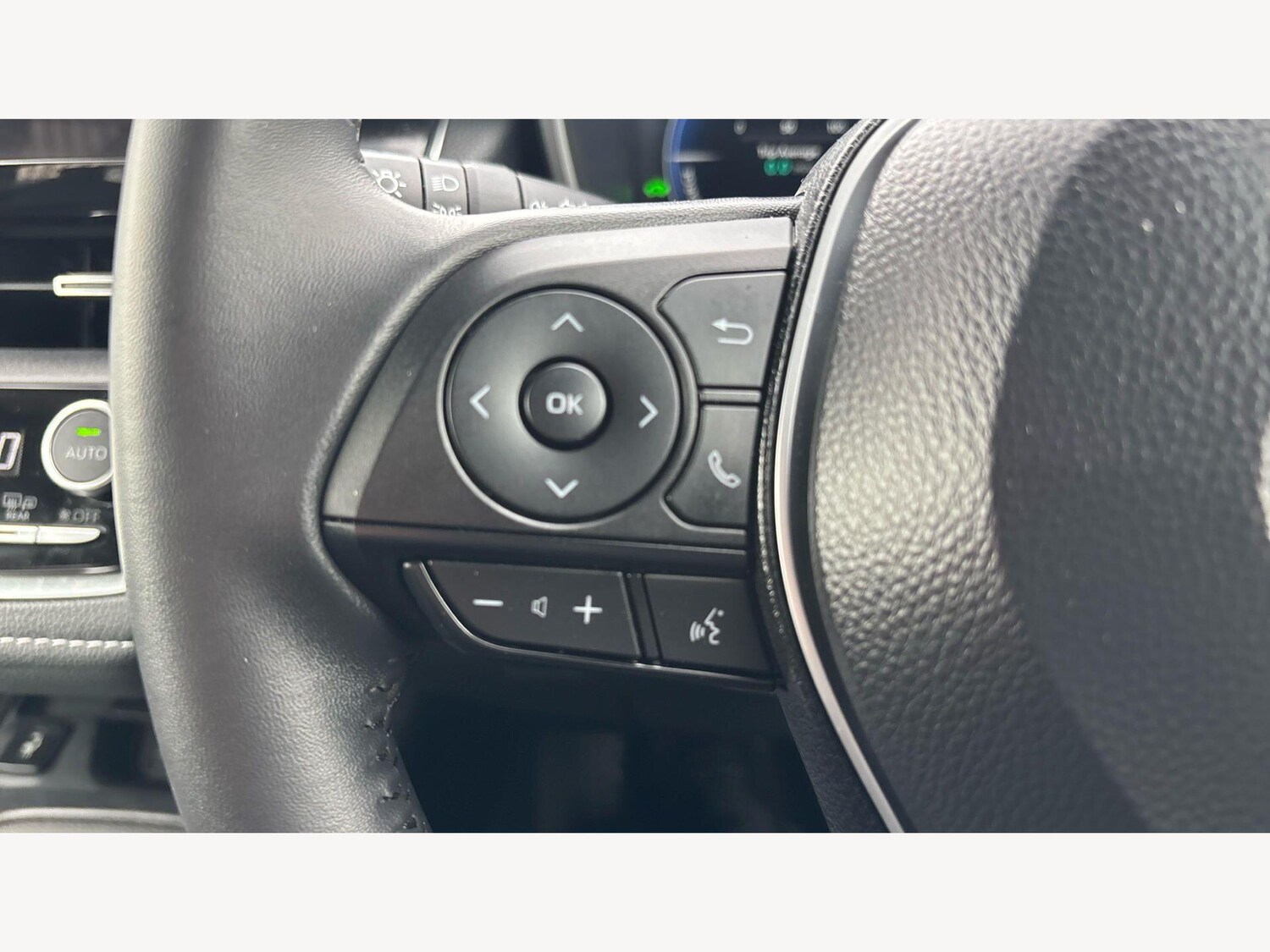 Used Toyota Corolla 2025 for sale - 78204130: Photo 33