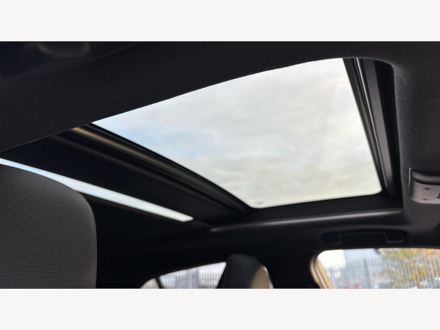 Used Toyota Corolla 2020 for sale - 76512514: Photo 26