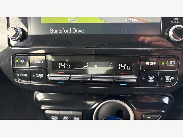 Used Toyota Prius 2022 for sale - 76213801: Photo 23
