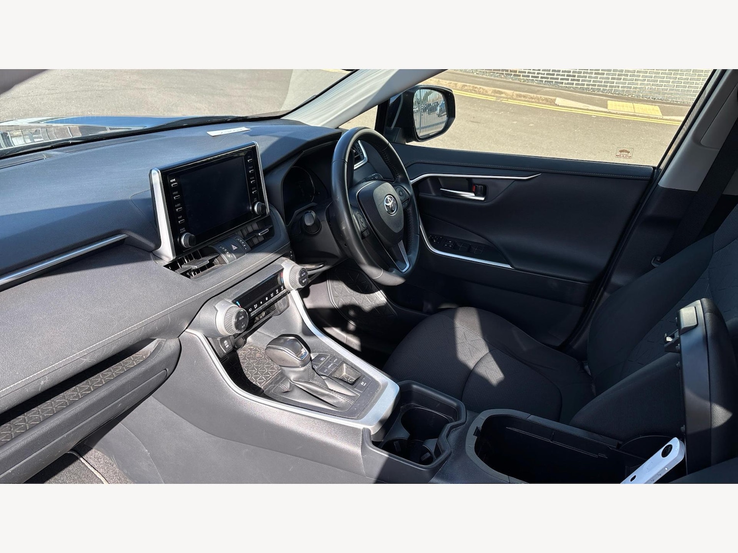 Used Toyota RAV4 2020 for sale - 76151612: Photo 12