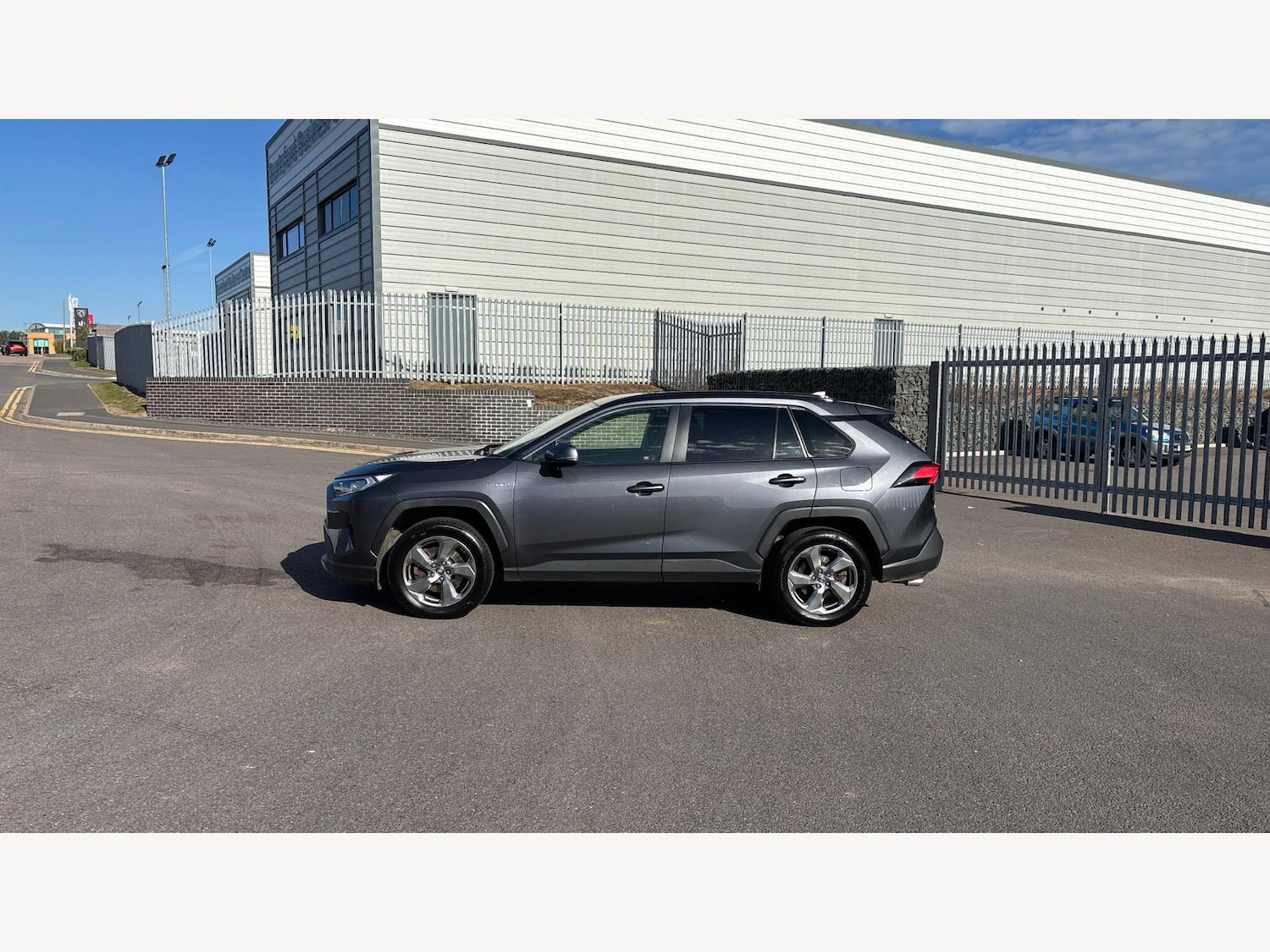 Used Toyota RAV4 2020 for sale - 76151612: Photo 19