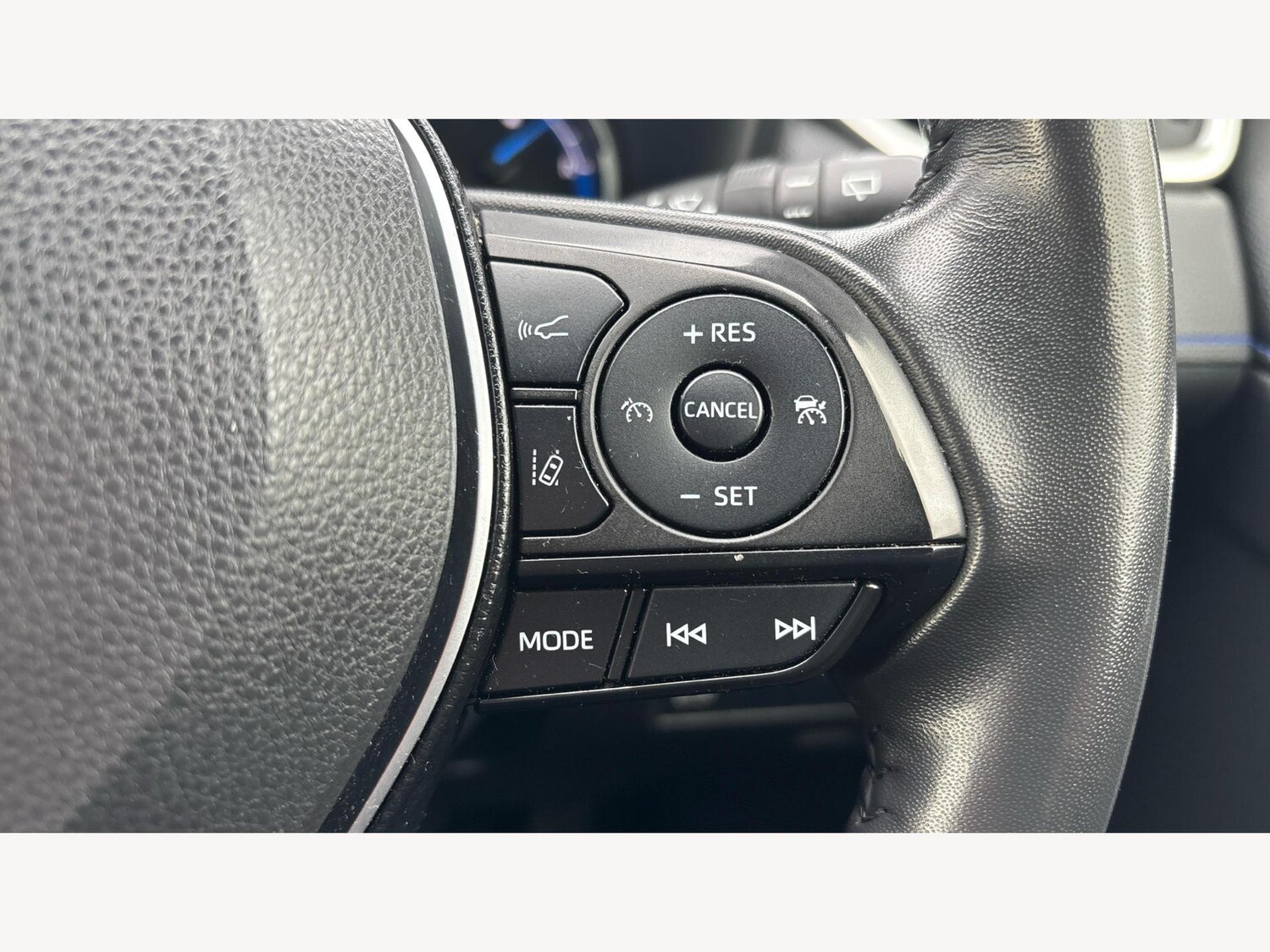 Used Toyota RAV4 2021 for sale - 76607891: Photo 25