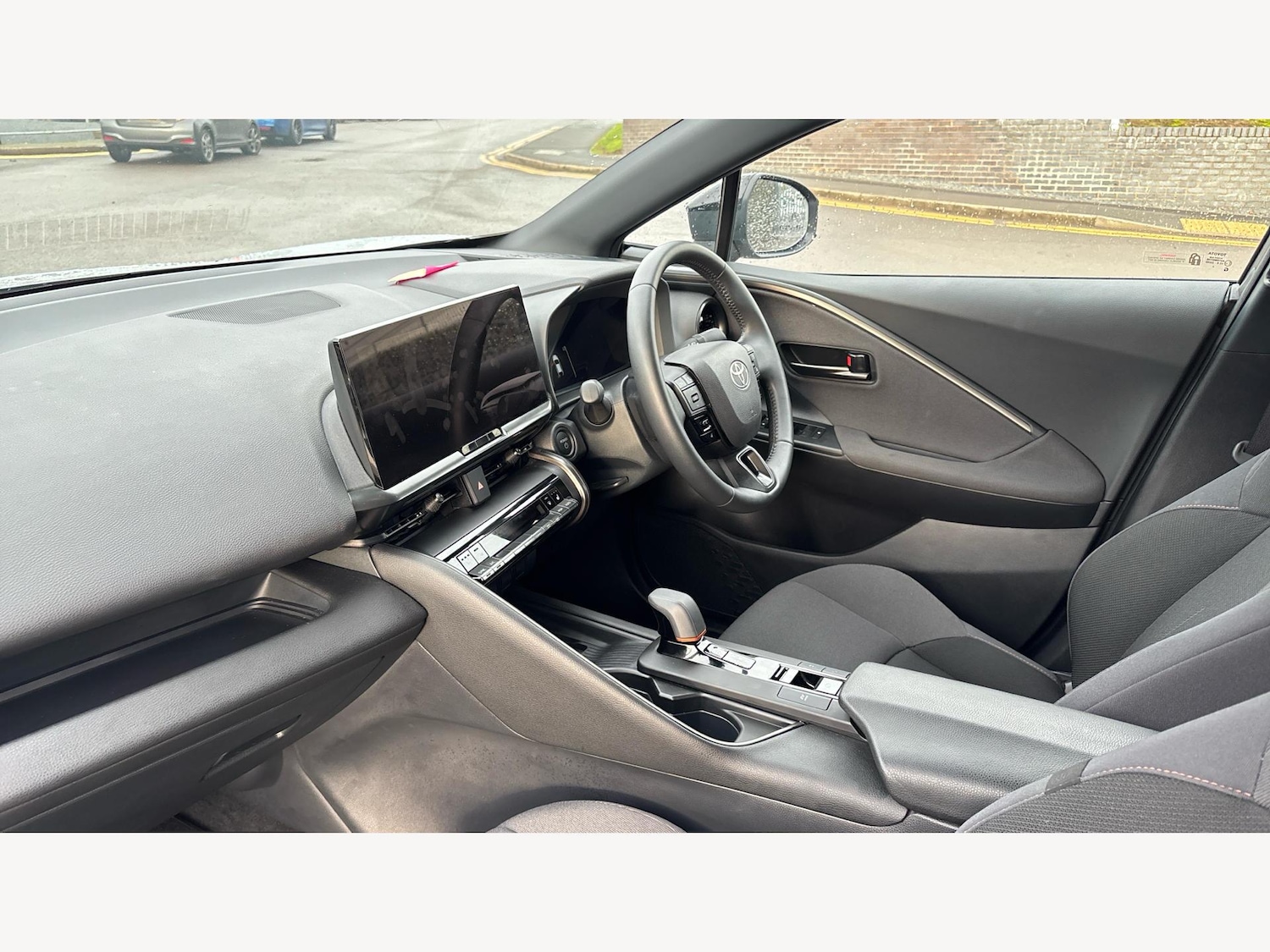 Used Toyota C-HR 2025 for sale - 77175875: Photo 12