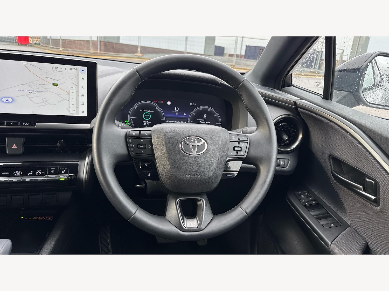 Used Toyota C-HR 2025 for sale - 77175875: Photo 8