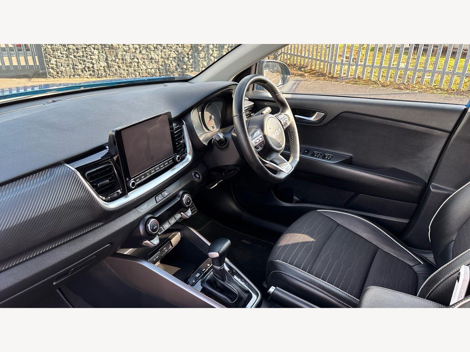 Used Kia Stonic for sale - 77768099: Photo 12