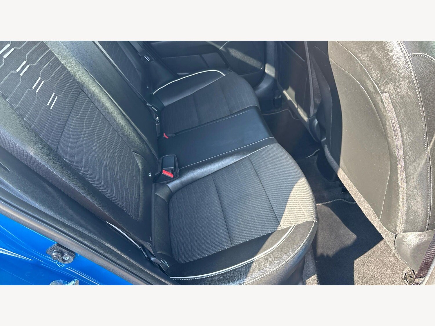 Used Kia Stonic for sale - 77768099: Photo 14