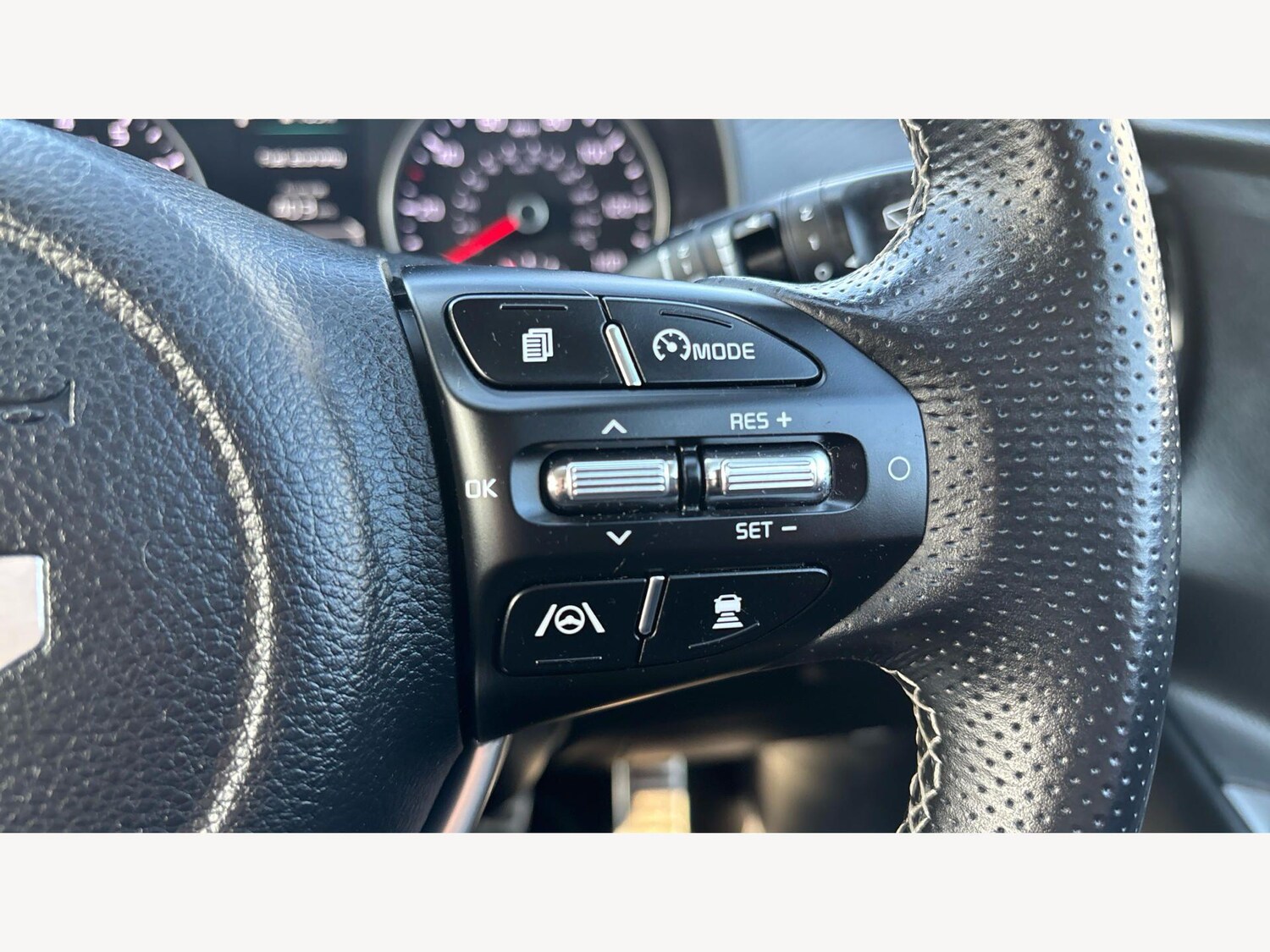 Used Kia Stonic for sale - 77768099: Photo 25