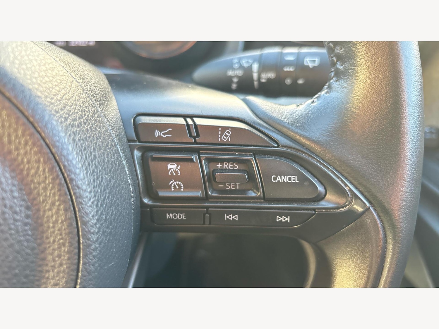 Used Toyota Yaris 2020 for sale - 76952784: Photo 25