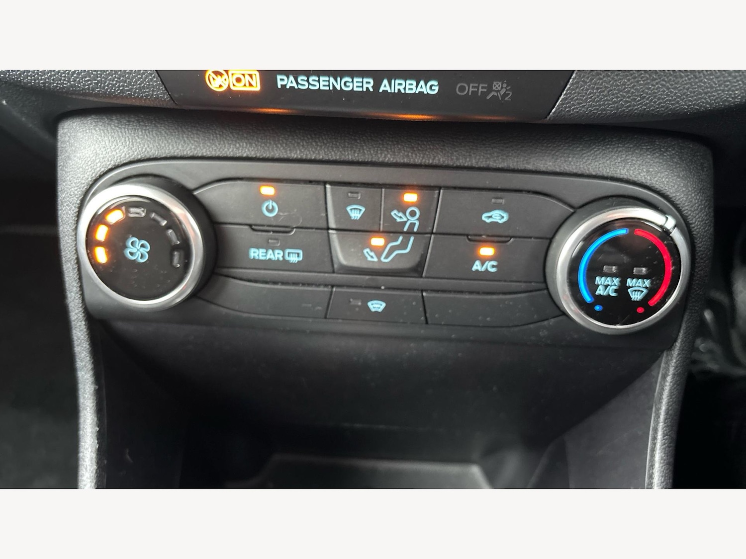 Used Ford Fiesta for sale - 76727564: Photo 24