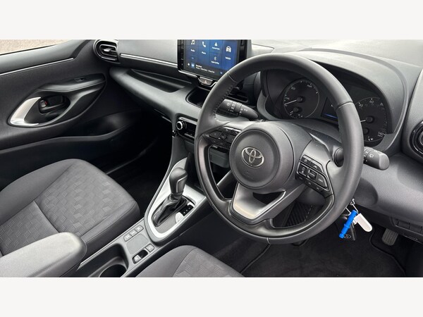 Used Toyota Yaris 2025 for sale - 76190012: Photo 13