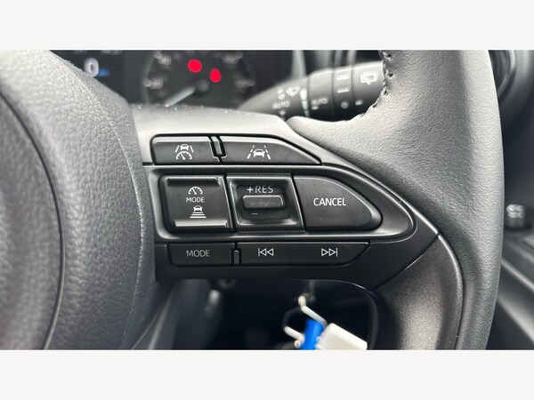 Used Toyota Yaris 2025 for sale - 76190012: Photo 25