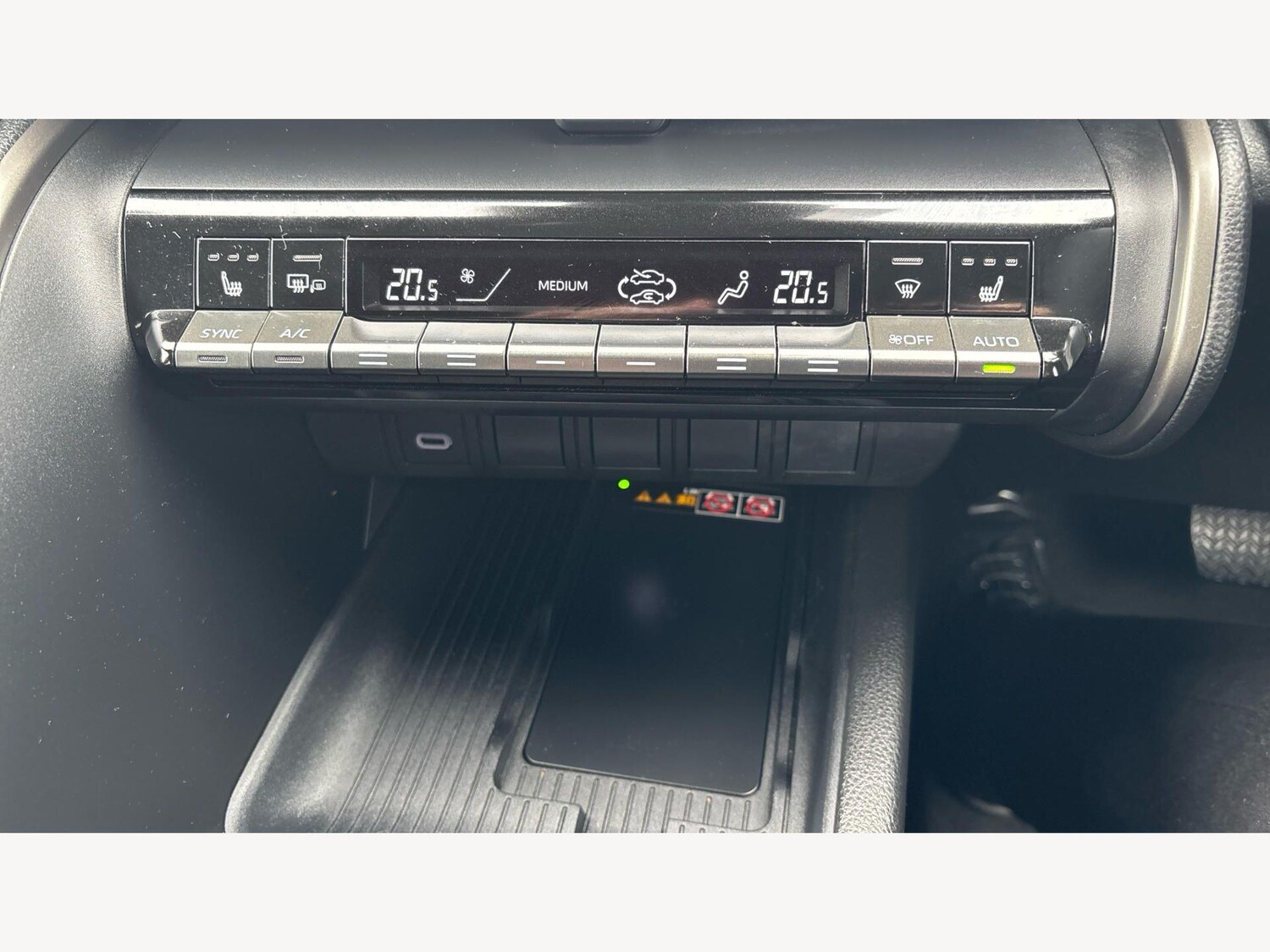 Used Toyota C-HR 2025 for sale - 78047705: Photo 23