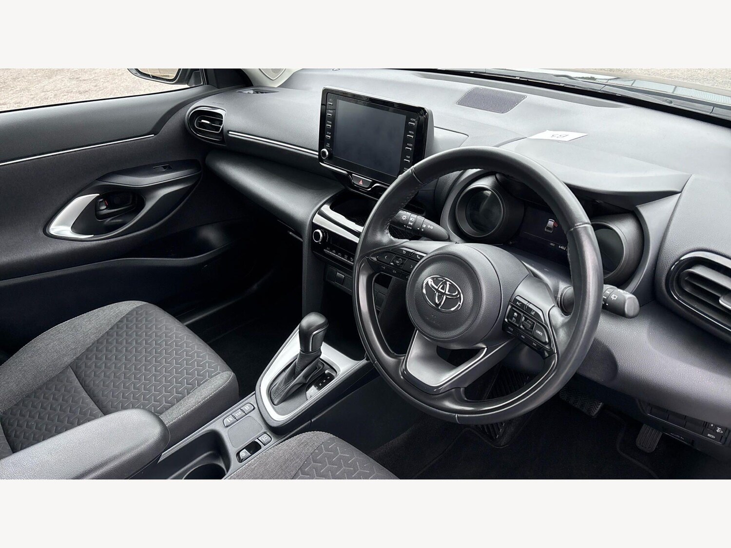 Used Toyota Yaris Cross for sale - 77722778: Photo 13