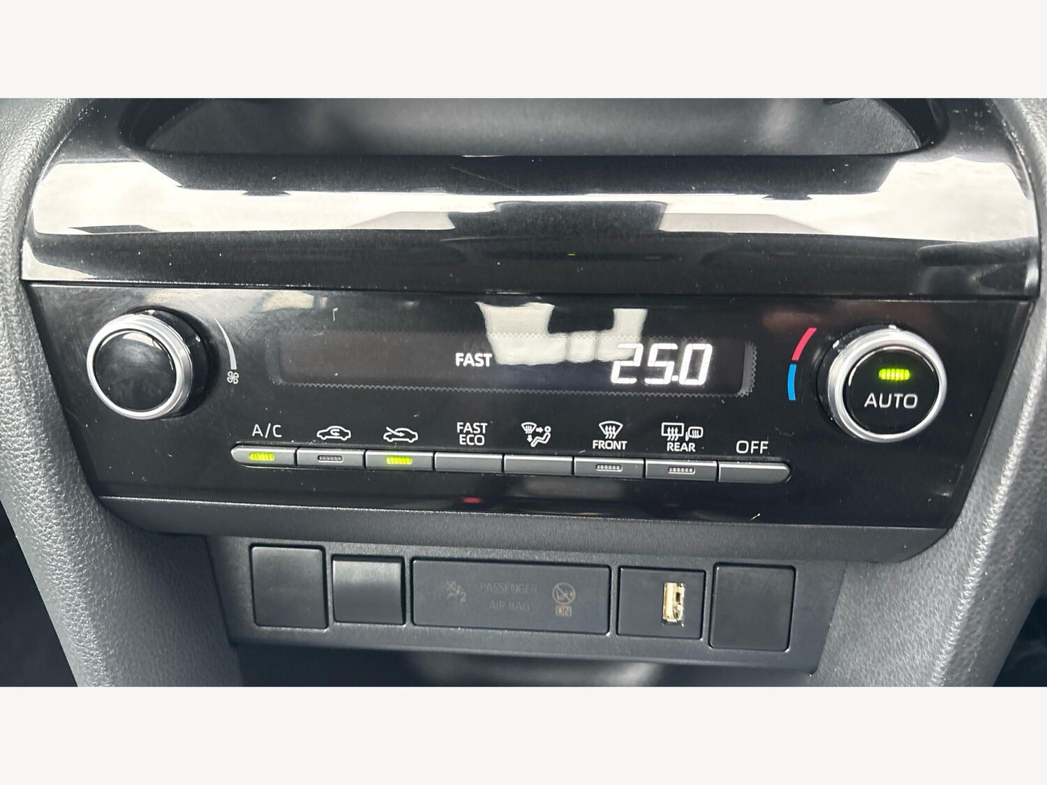 Used Toyota Yaris Cross for sale - 77722778: Photo 23