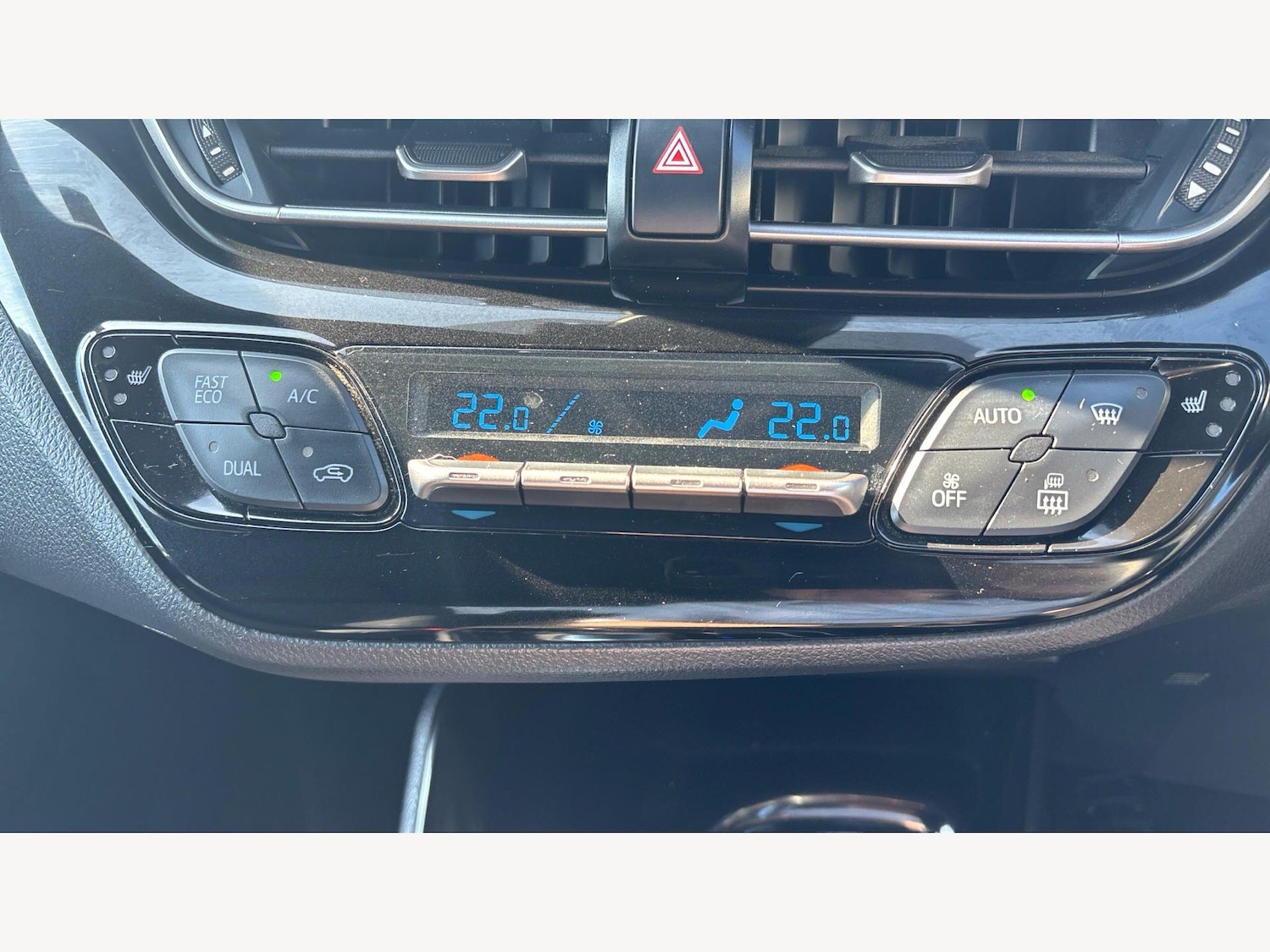 Used Toyota C-HR for sale - 77969988: Photo 23