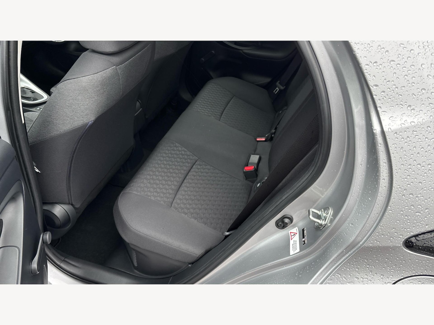 Used Toyota Yaris 2022 for sale - 77120858: Photo 15