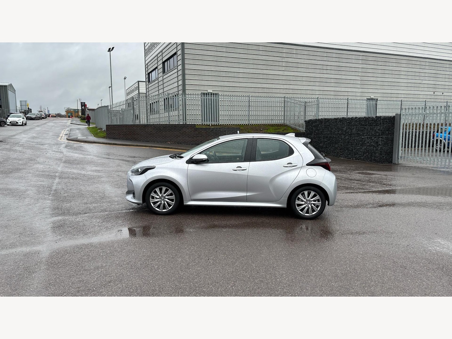 Used Toyota Yaris 2022 for sale - 77120858: Photo 19