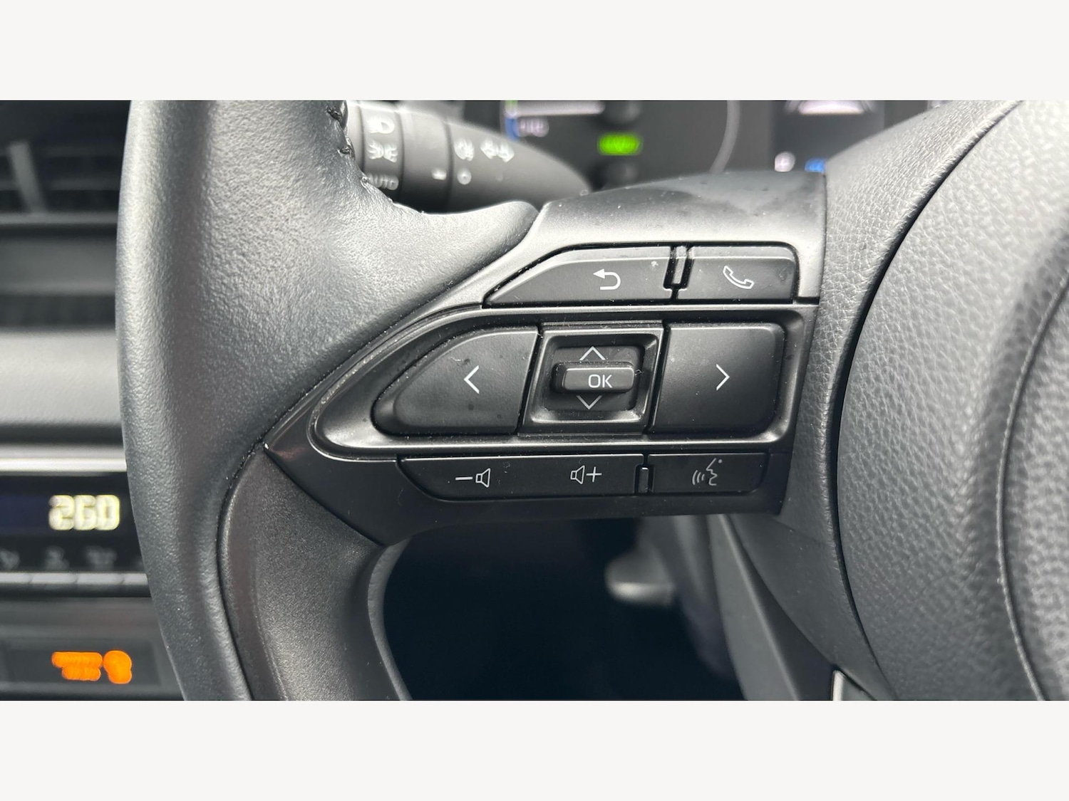 Used Toyota Yaris 2022 for sale - 77120858: Photo 24