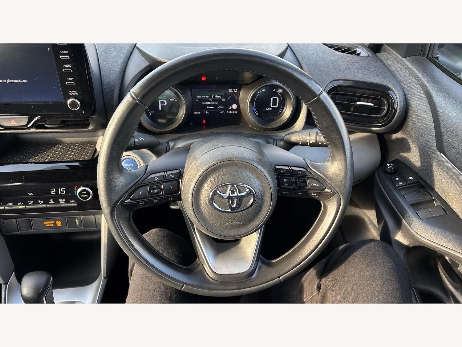 Used Toyota Yaris Cross 2021 for sale - 76607950: Photo 10