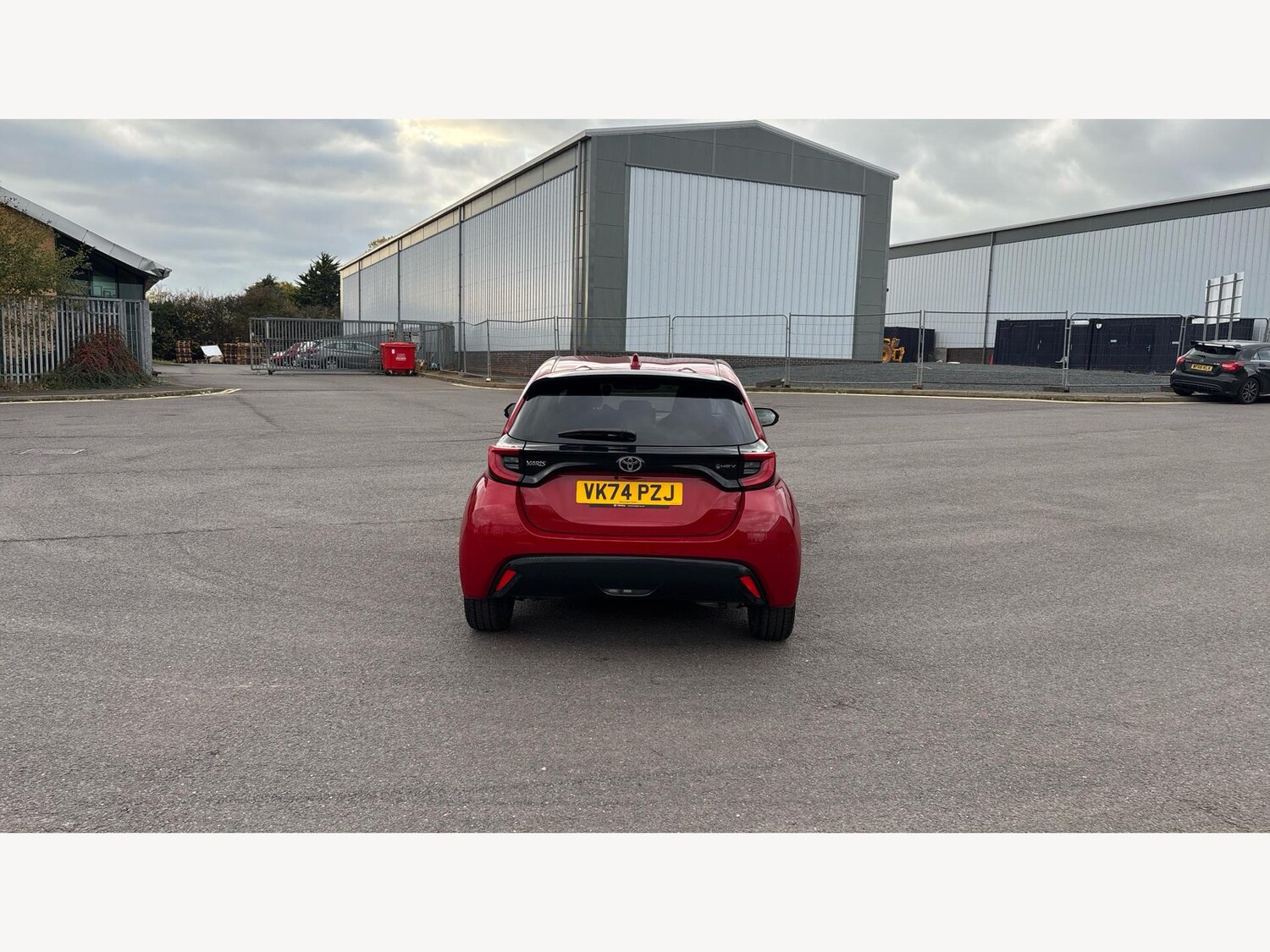 Used Toyota Yaris 2024 for sale - 76537607: Photo 21