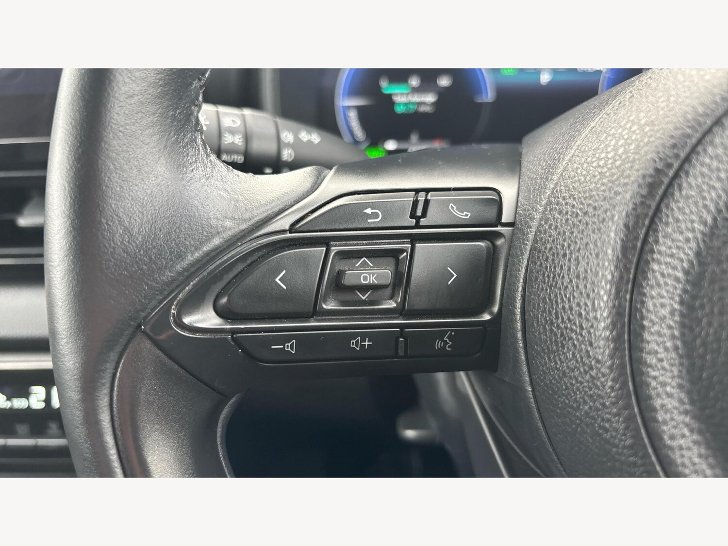 Used Toyota Yaris 2024 for sale - 76537607: Photo 24