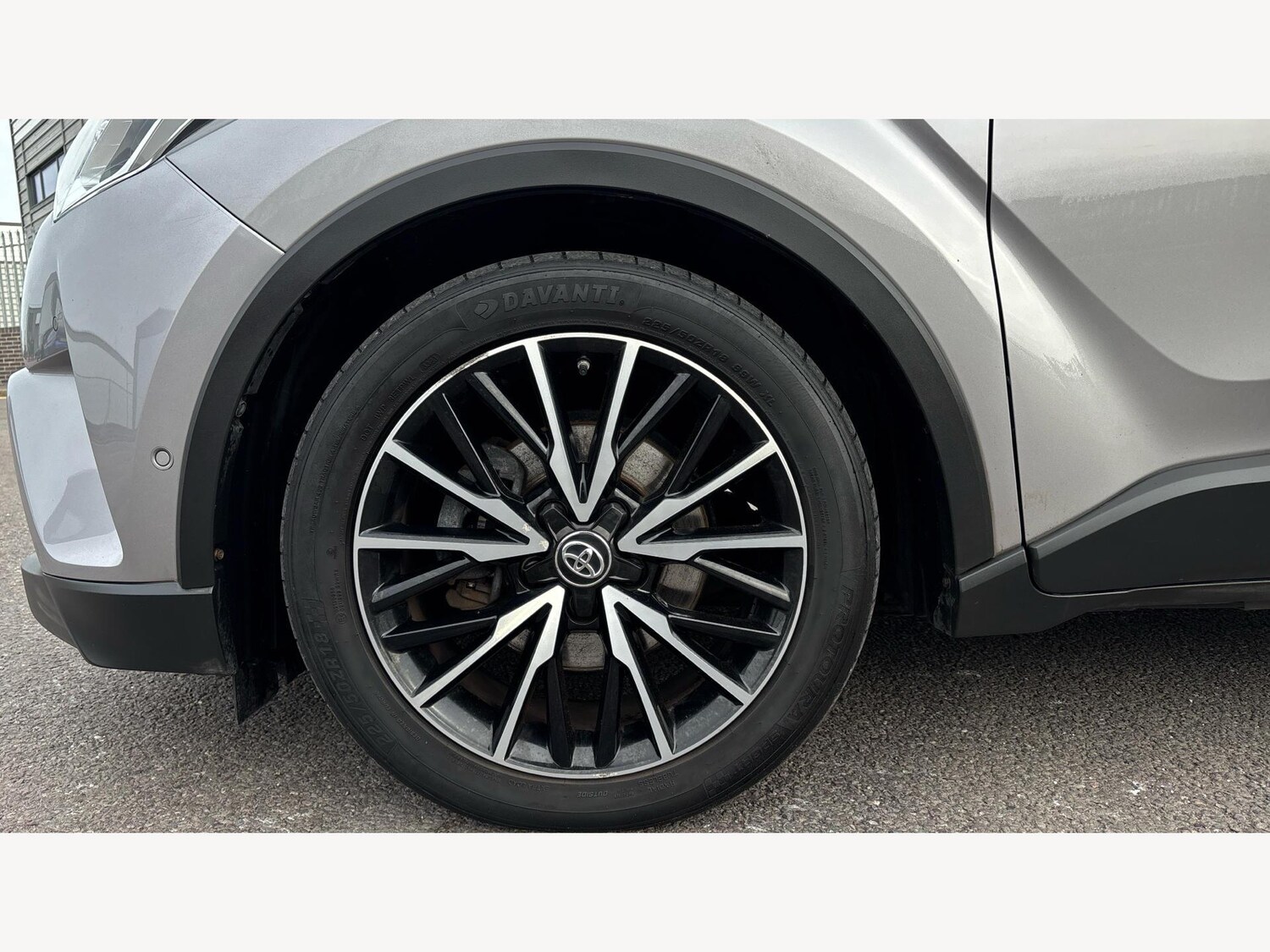 Used Toyota C-HR 2018 for sale - 77722890: Photo 20