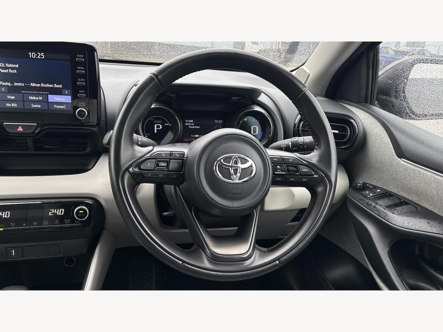 Used Toyota Yaris 2020 for sale - 77523705: Photo 8