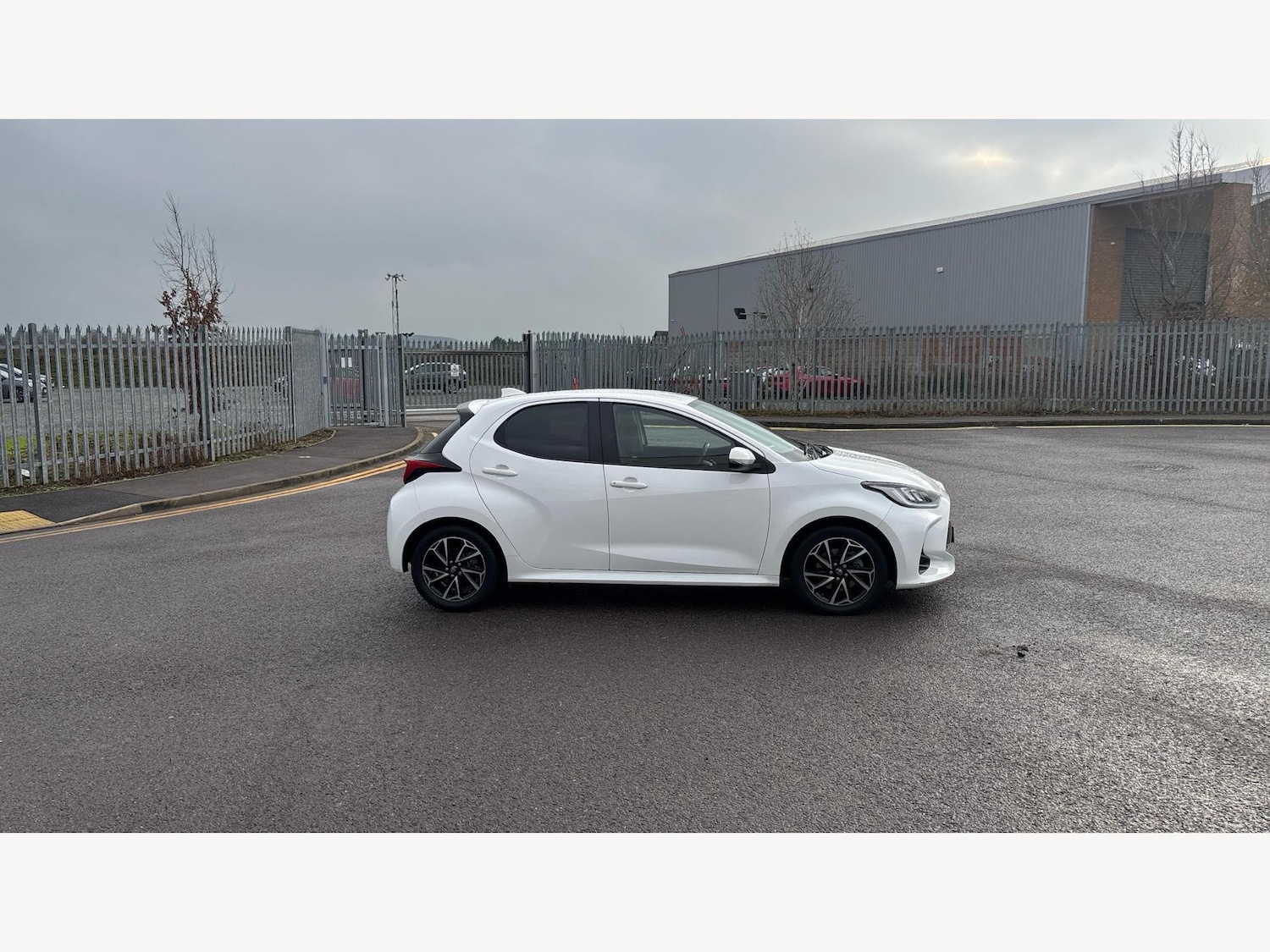 Used Toyota Yaris 2022 for sale - 77081483: Photo 18