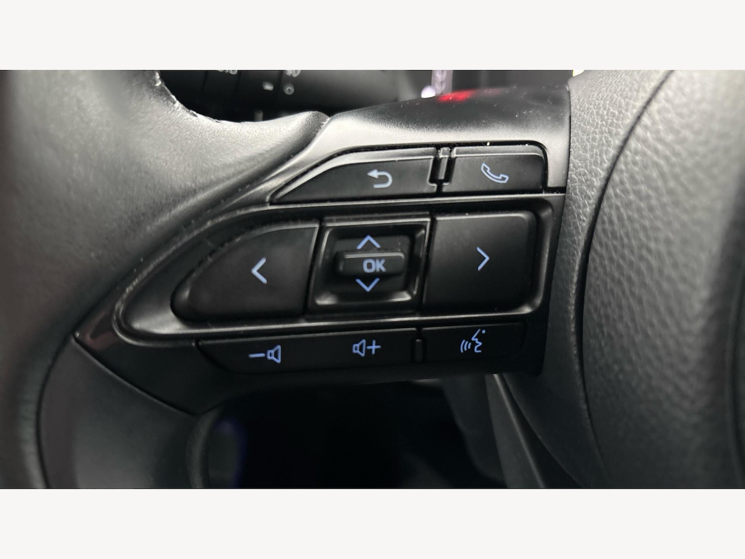 Used Toyota Aygo X for sale - 77332025: Photo 24