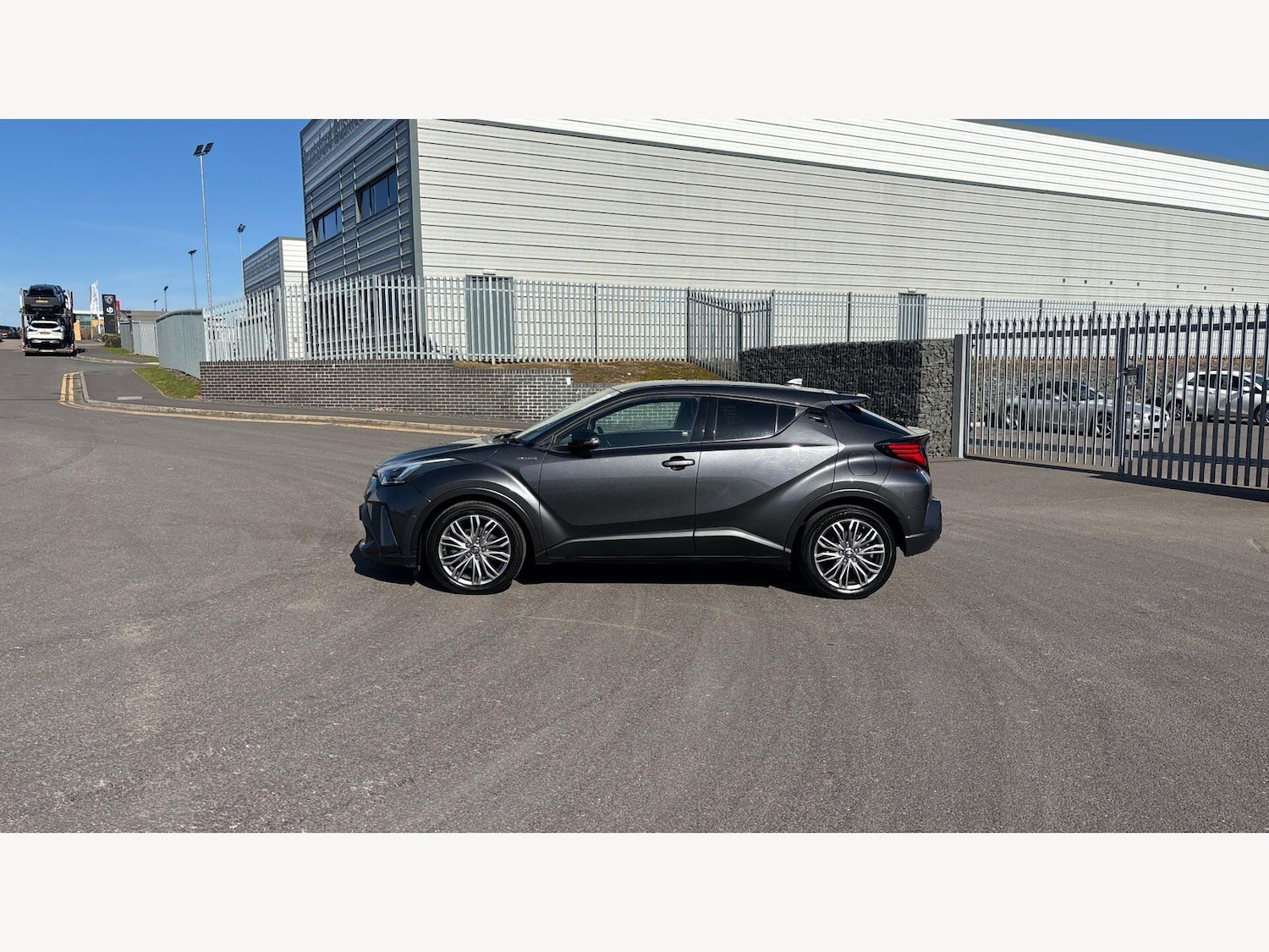 Used Toyota C-HR for sale - 77957529: Photo 19