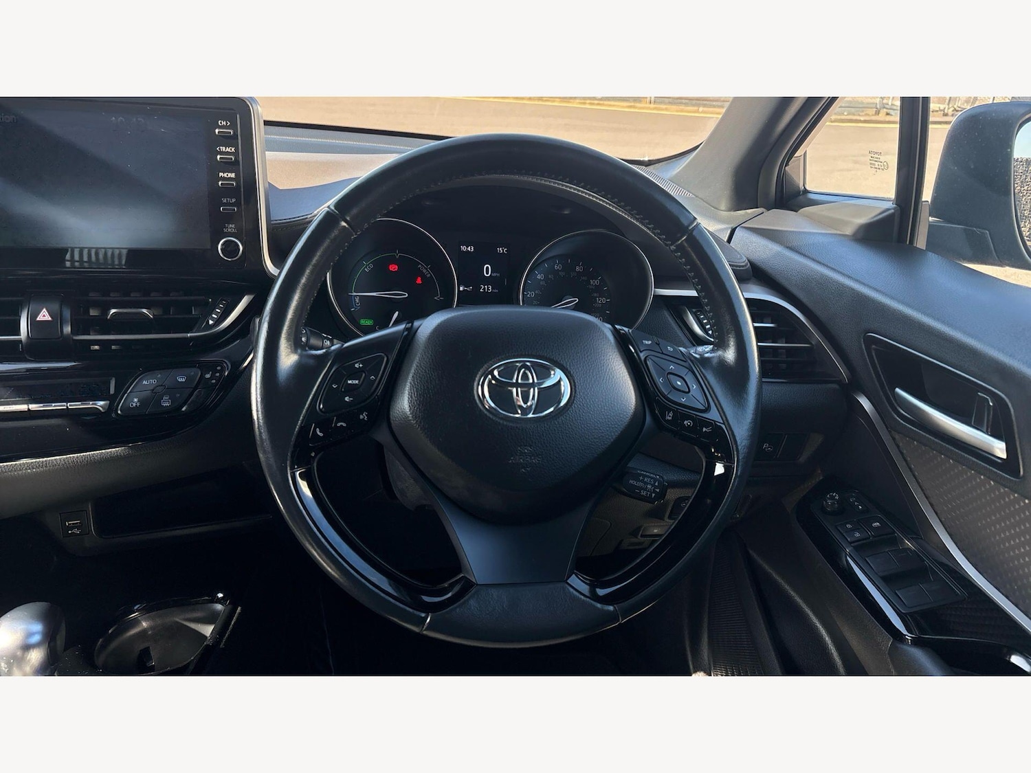 Used Toyota C-HR for sale - 77957529: Photo 8
