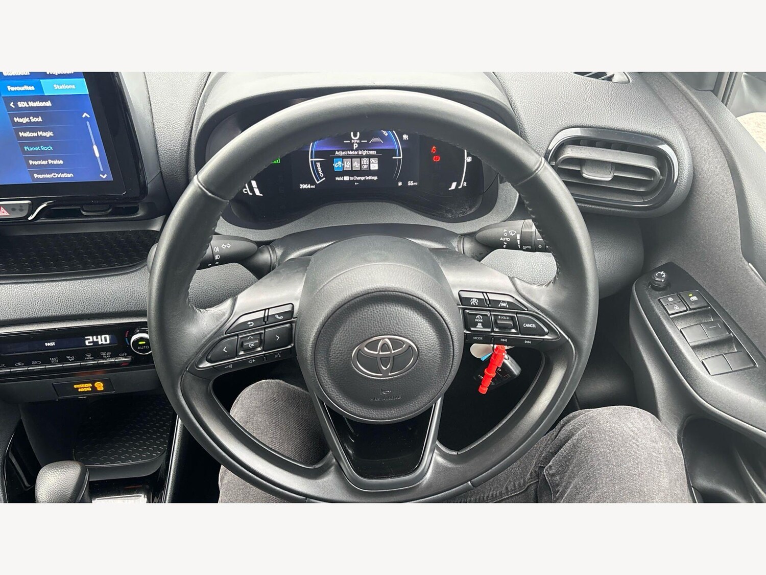 Used Toyota Yaris for sale - 77753316: Photo 10