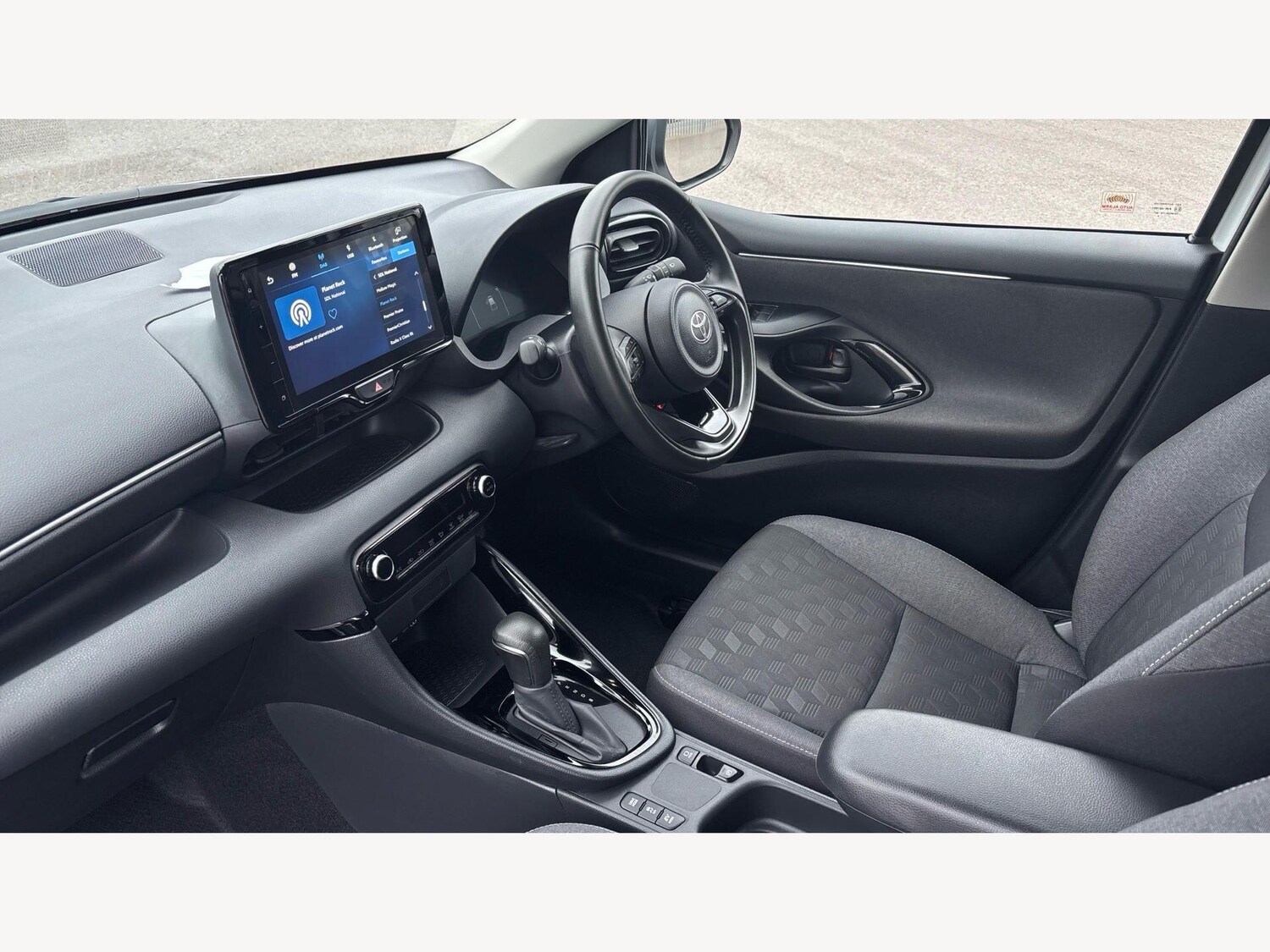 Used Toyota Yaris for sale - 77753316: Photo 12