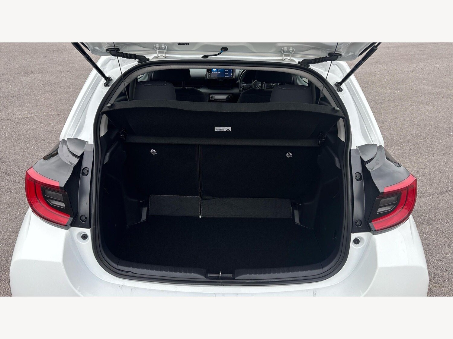 Used Toyota Yaris for sale - 77753316: Photo 16