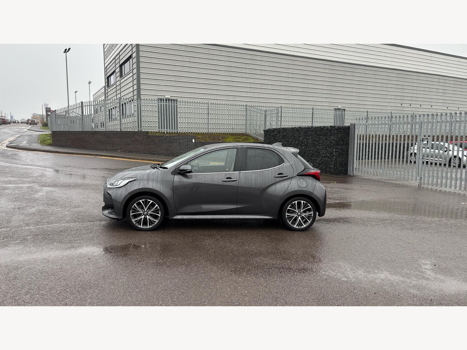 Used Toyota Yaris 2022 for sale - 77344661: Photo 19