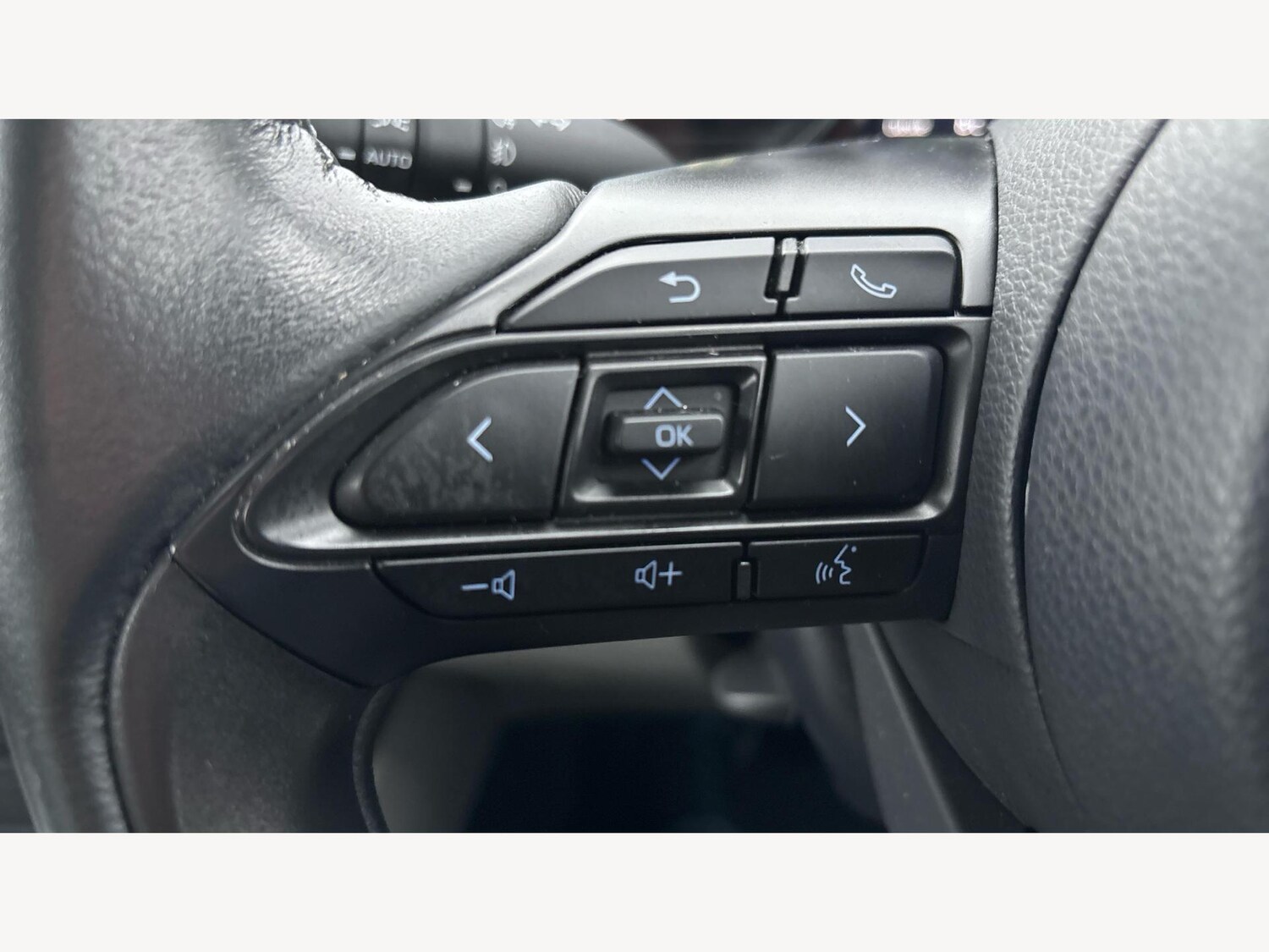 Used Toyota Yaris 2022 for sale - 77344661: Photo 24