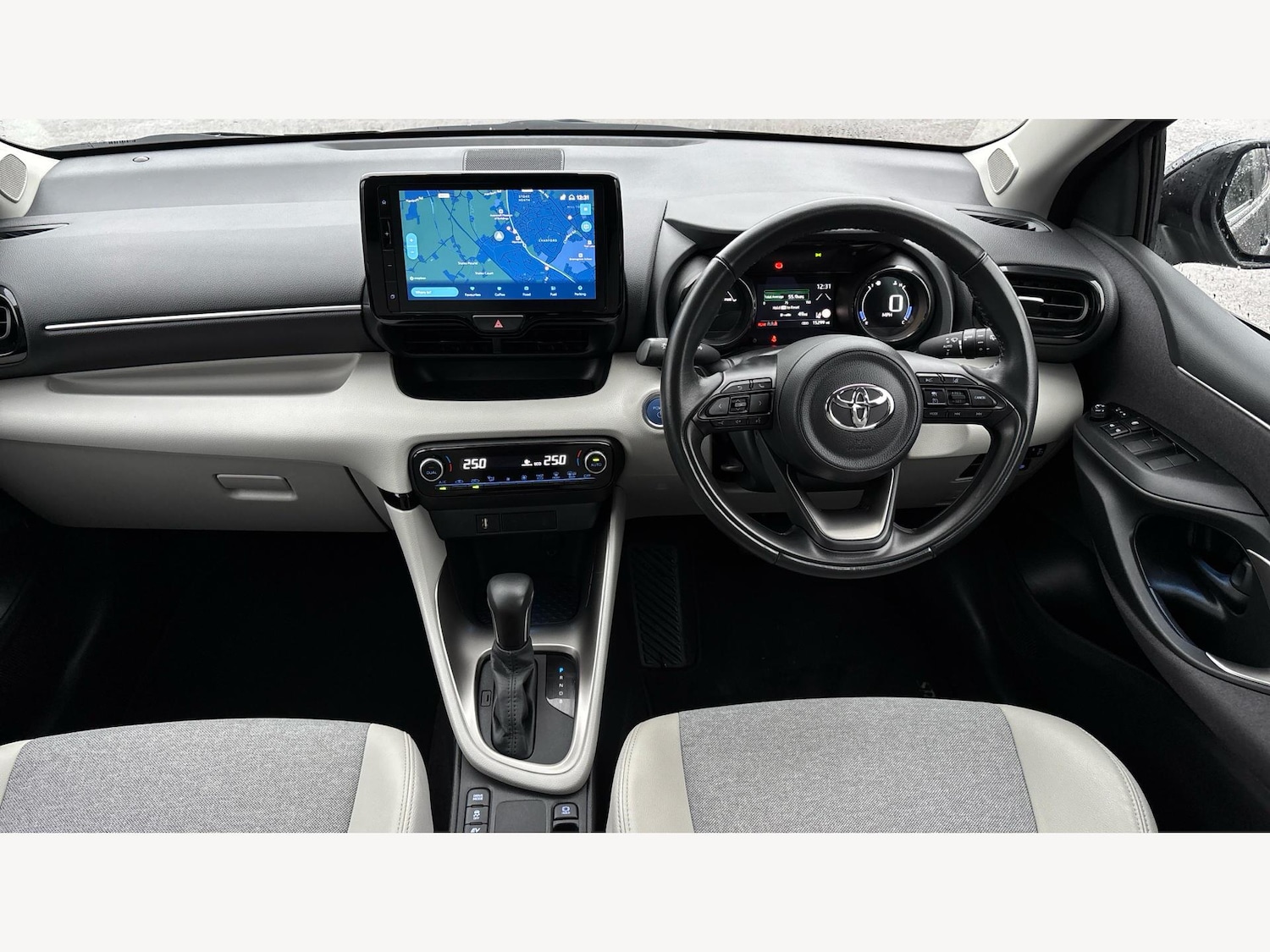 Used Toyota Yaris 2022 for sale - 77344661: Photo 7