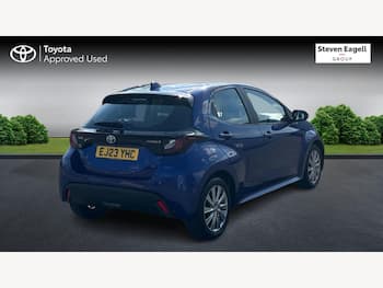 Used Toyota Yaris 2023 for sale - 79698355: Photo