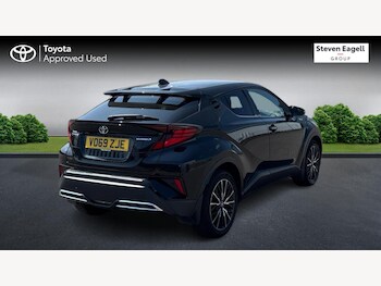 Used Toyota C-HR 2019 for sale - 79248244: Photo