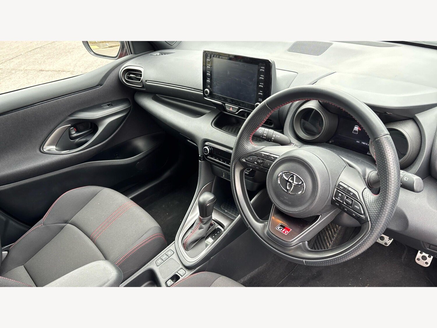 Used Toyota Yaris 2023 for sale - 77908414: Photo 13