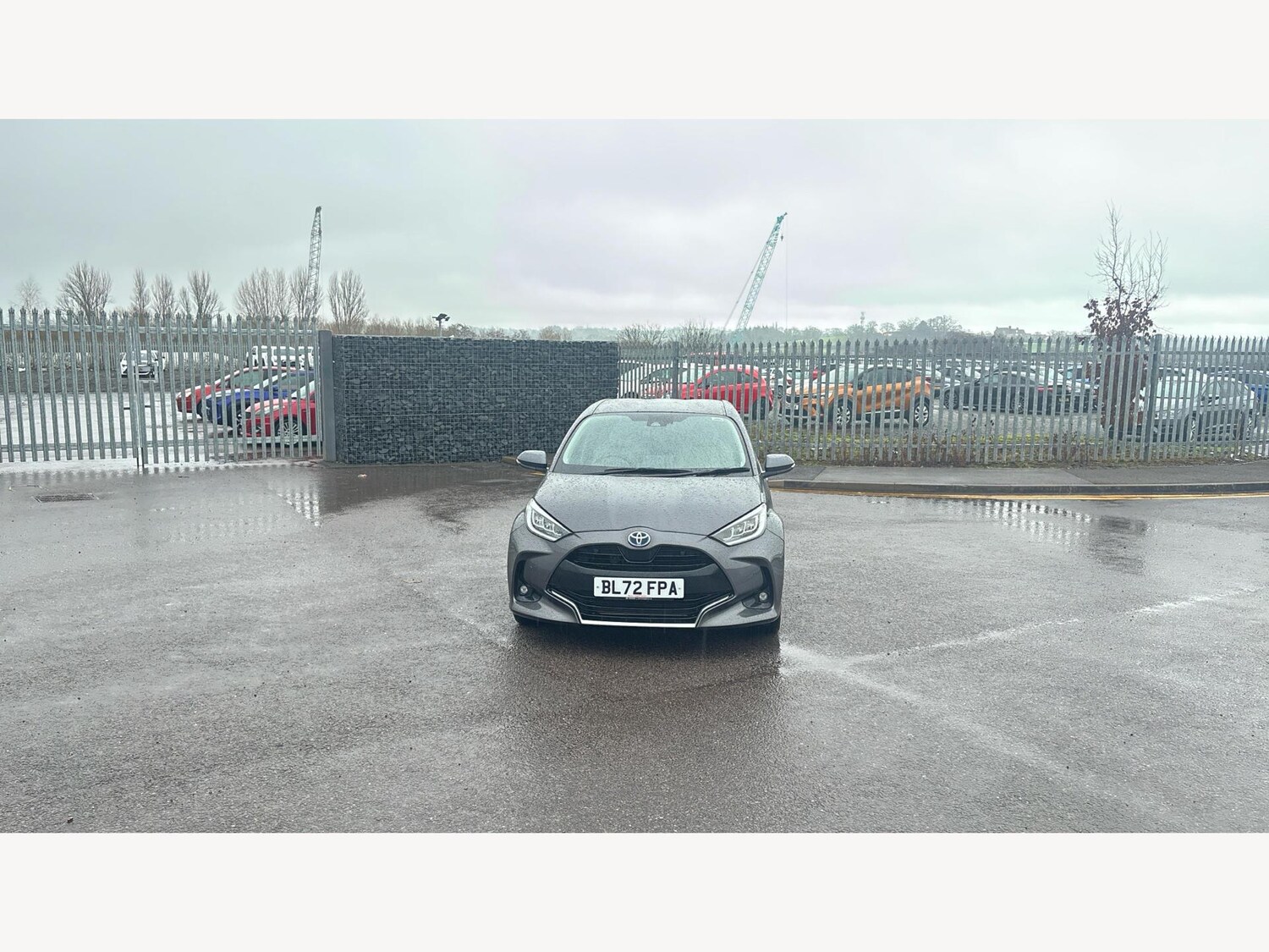 Used Toyota Yaris for sale - 77230432: Photo 17