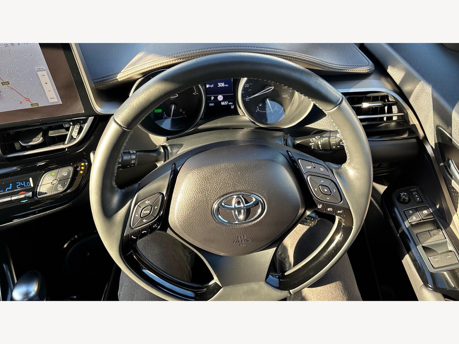 Used Toyota C-HR 2023 for sale - 77066568: Photo 10