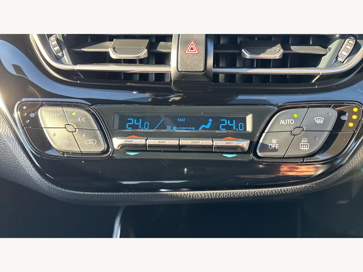 Used Toyota C-HR 2023 for sale - 77066568: Photo 23