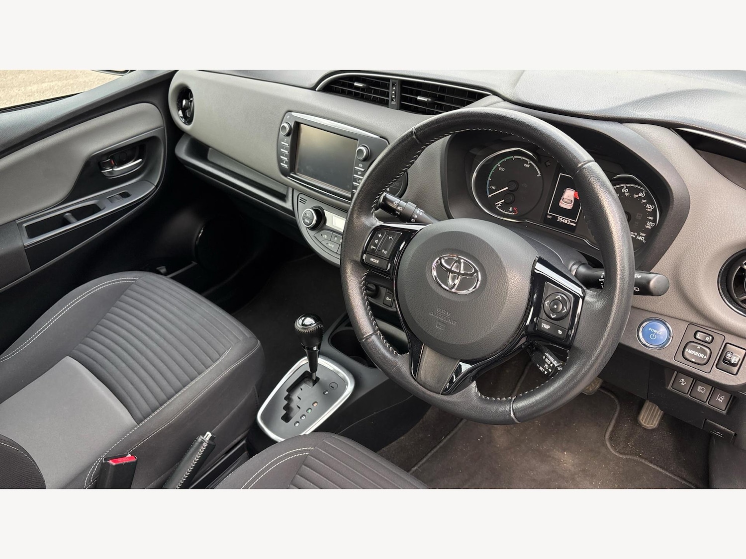 Used Toyota Yaris 2018 for sale - 76513276: Photo 13