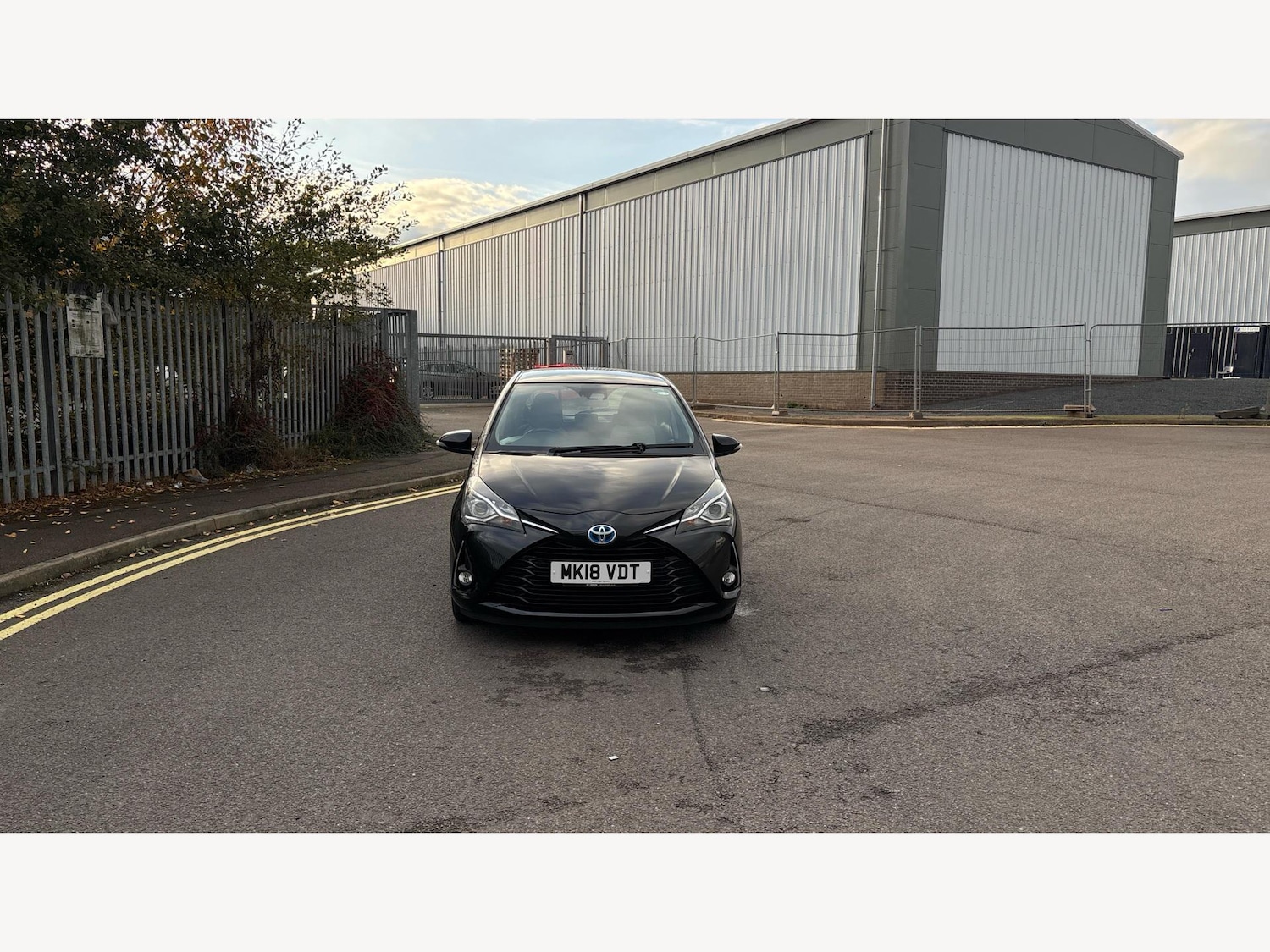 Used Toyota Yaris 2018 for sale - 76513276: Photo 17