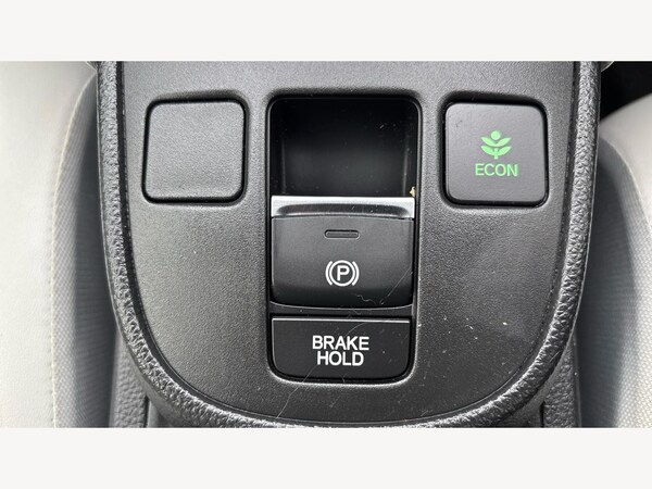 Used Honda Jazz 2021 for sale - 76240241: Photo 26