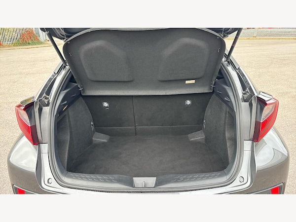 Used Toyota C-HR 2020 for sale - 76326776: Photo 16