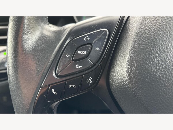 Used Toyota C-HR 2020 for sale - 76326776: Photo 24
