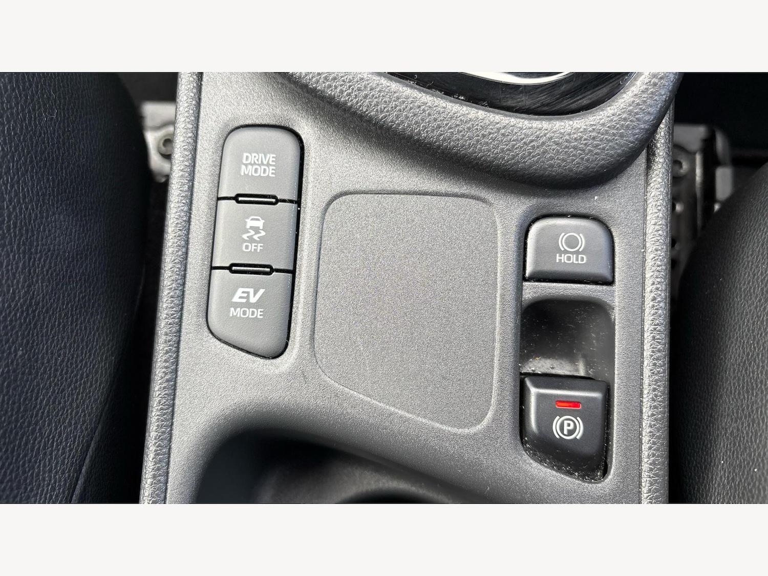 Used Toyota Yaris 2022 for sale - 77455658: Photo 26