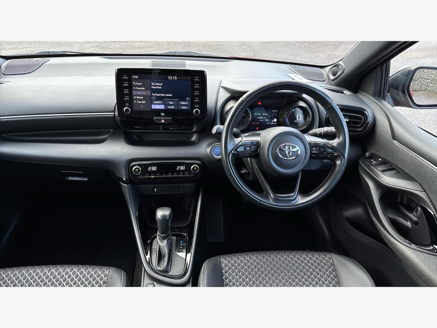 Used Toyota Yaris 2022 for sale - 77455658: Photo 7